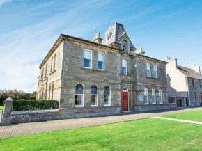 North Bank House